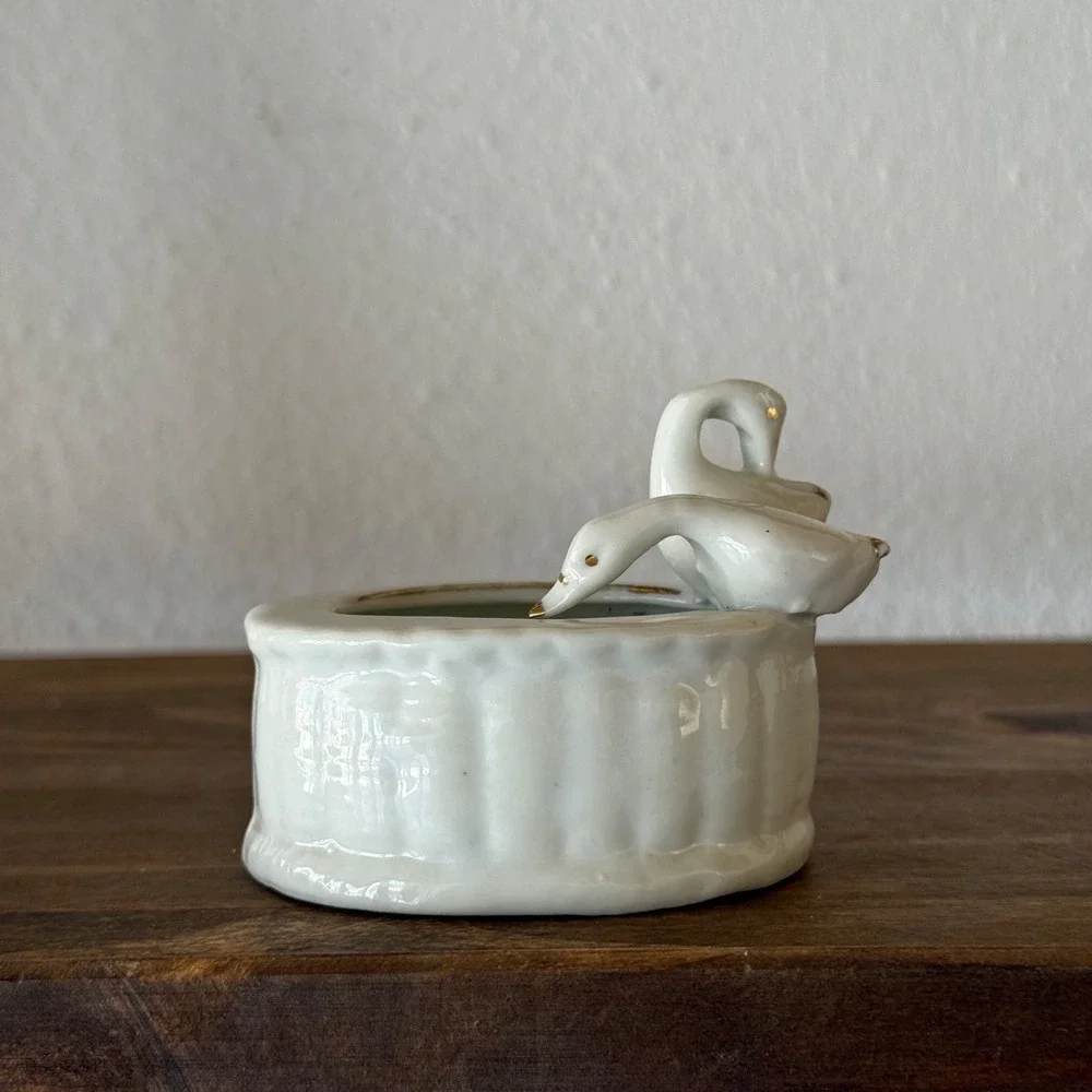 Vintage White Porcelain Swan Planter Trinket Dish‎ Gold Accents Small